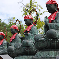 「看板の値段は安い？高い？」のイメージ画像です。